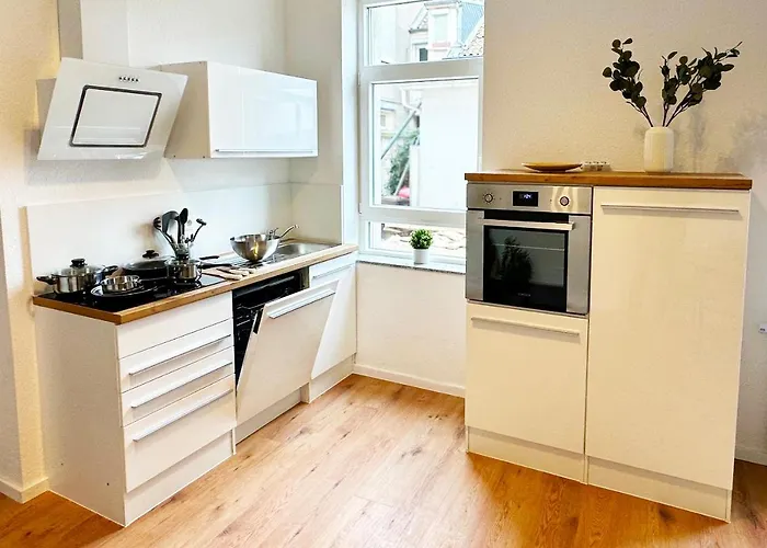 50Qm Apartment In Krefeld Zentral Gelegen Mit Hohen Decken - Beuys Apartments - Krefeld